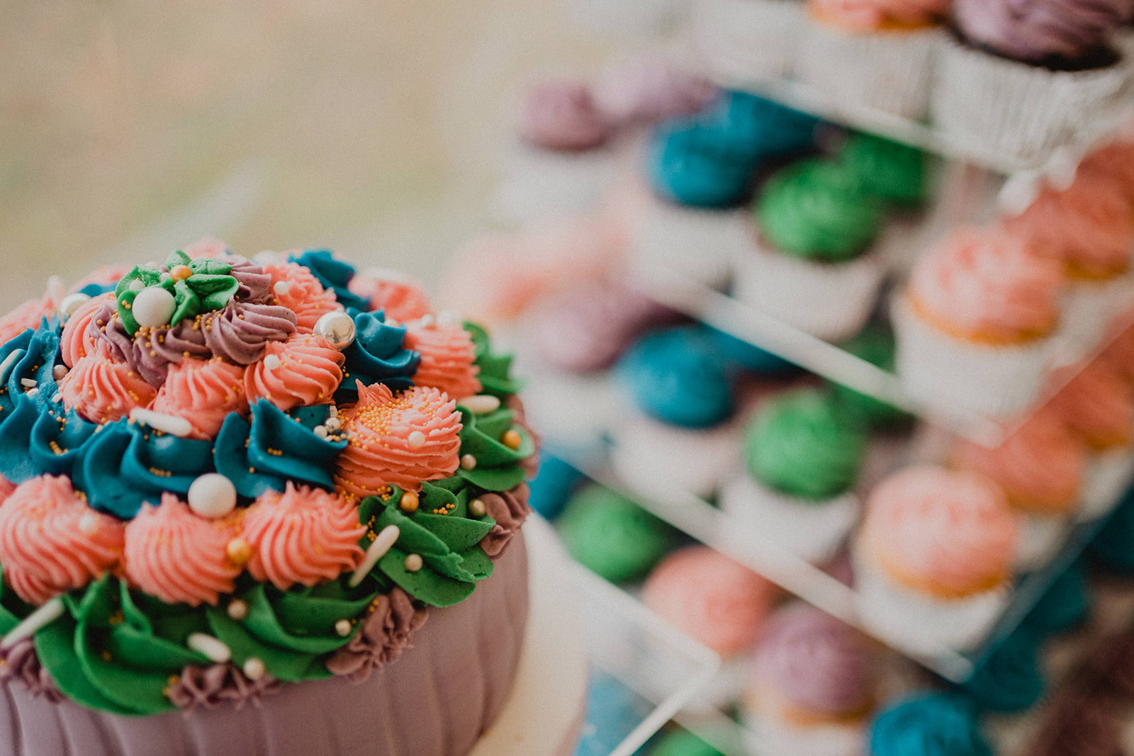 wedding-open-evening-clawdd-offa-farm-bouquet-and-bells