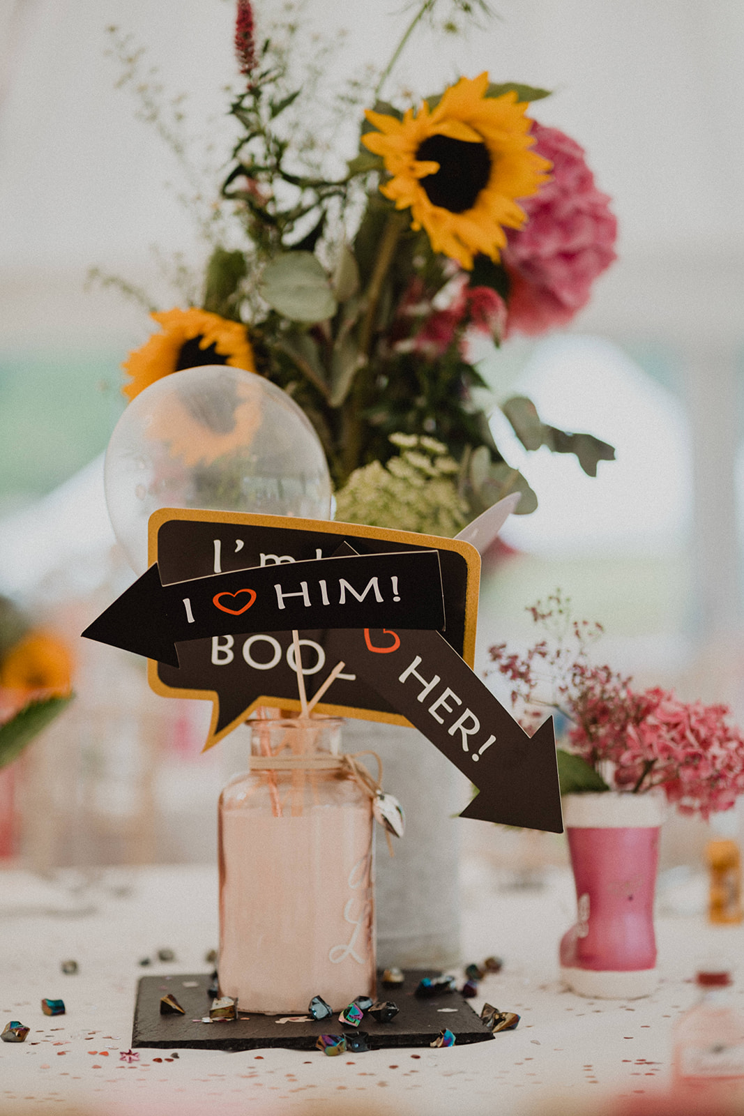 wedding-open-evening-clawdd-offa-farm-bouquet-and-bells