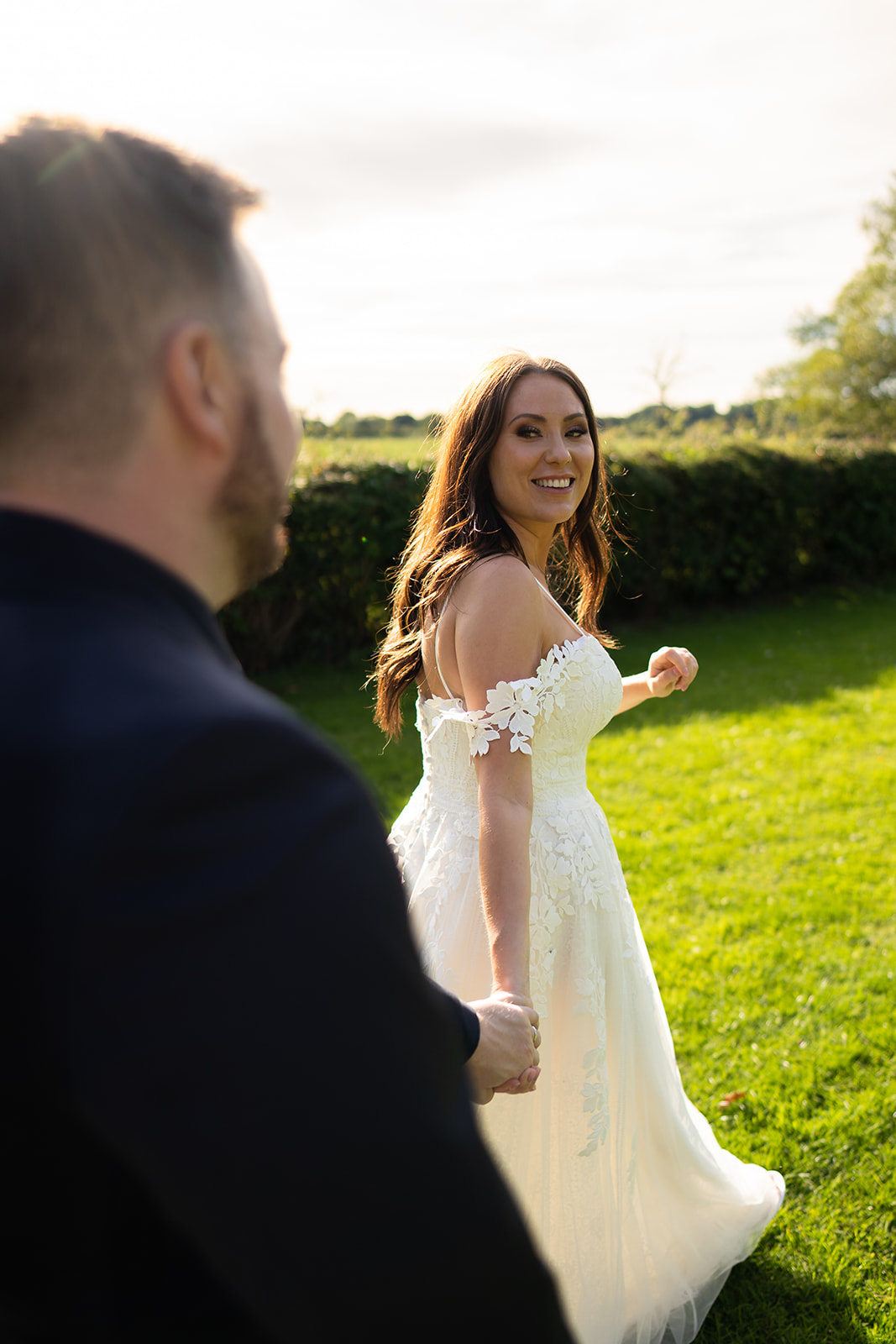 matt-pate-wedding-photography-bouquet-and-bells