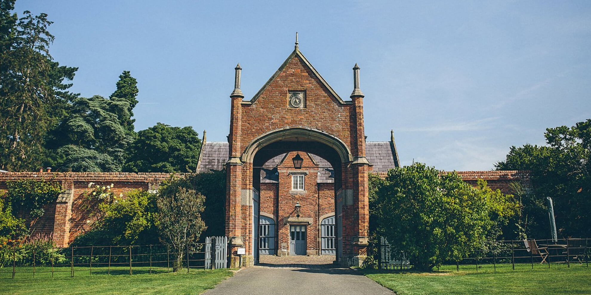 combermere-abbey-wedding-fayre-bouquet-and-bells