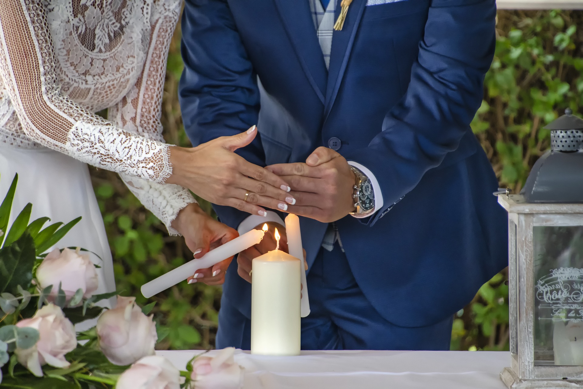 love-ceremonies-bouquet-and-bells