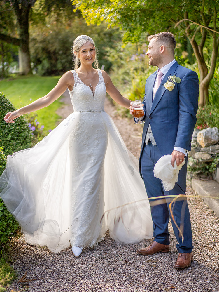 ben-walker-photograhy-bouquet-and-bells