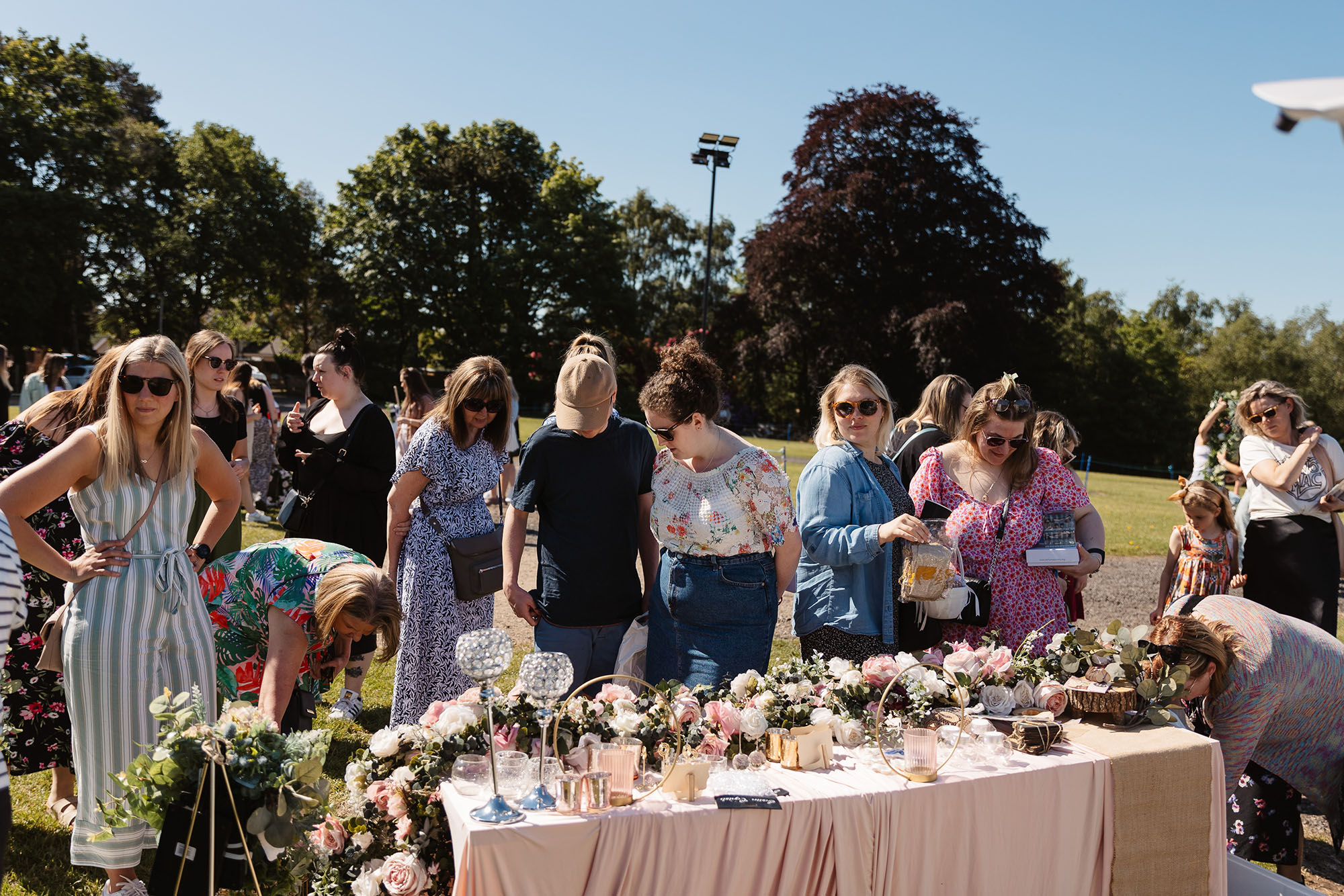 the-pre-loved-wedding-boot-fayre-show-fair-car-bouquet-and-bells